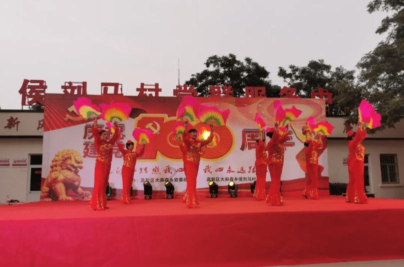 有这些症状说明宝宝要长牙了，家长要做好哪几点，缓解宝宝的不适？游戏画面